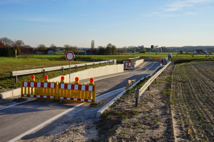Der Bahnübergang Bödinghausen - Wenige Tage vor der Wiedereröffnung Ende März 2015